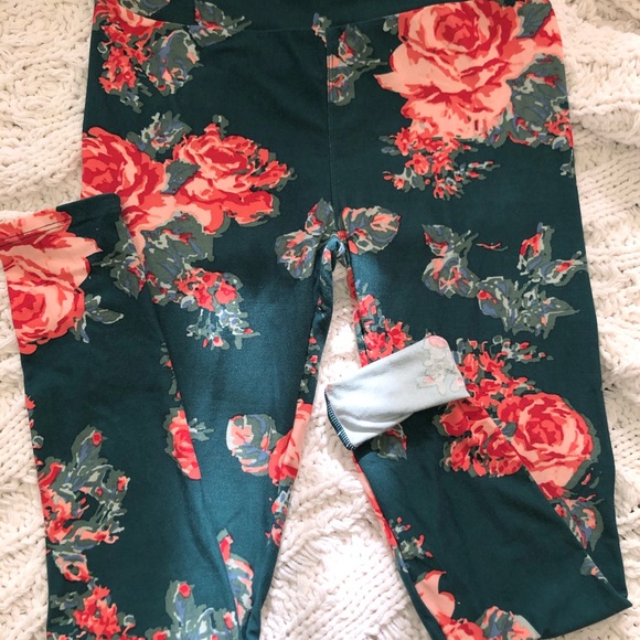 Lularoe Green/flowers OS leggings - Picture 2 of 4